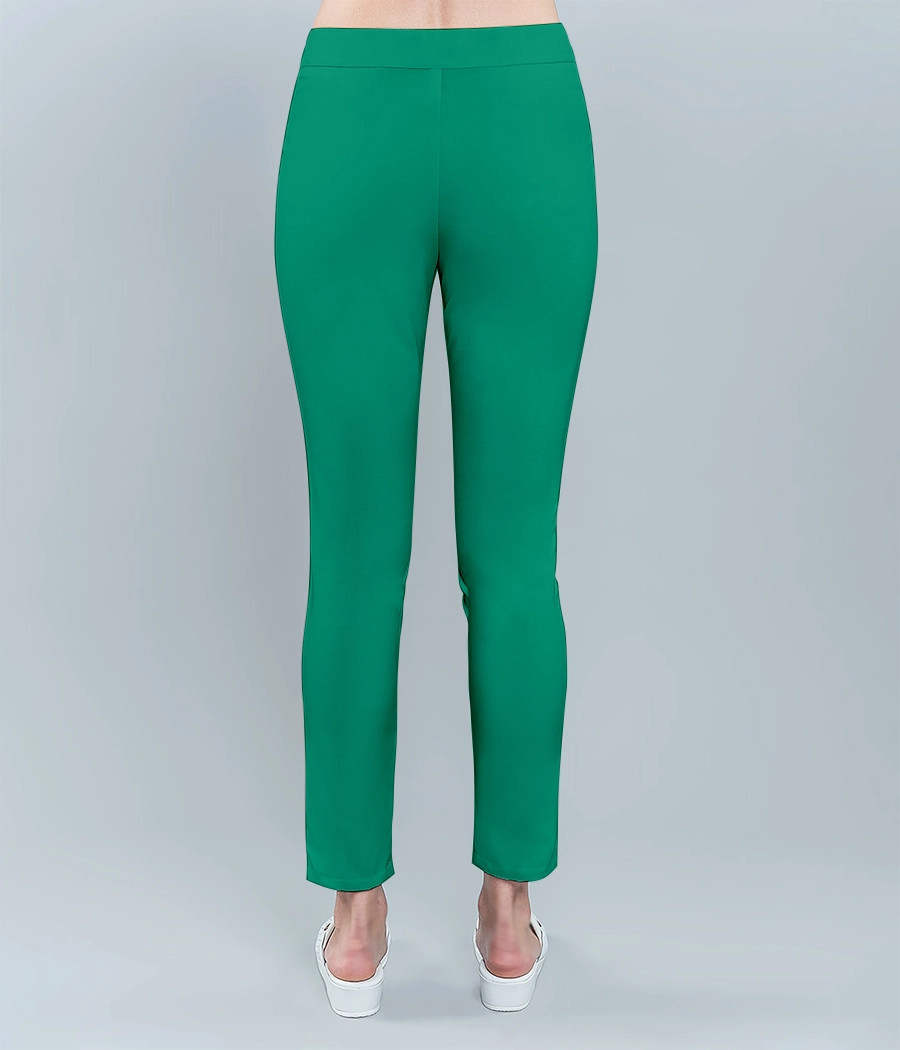 Spodnie medyczne damskie klasyczne rurki 5005 w kolorze zielonym OP K6